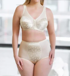 Cortland Intimates Full Figure Wireless Seamed Cup Bra 7102 -Allure Wear Shop cortland intimates cort01 7102 cs2