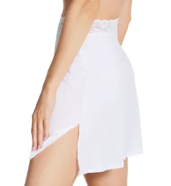 Vanity Fair 18 Inch Half Slip With Lace 1107218 -Allure Wear Shop vanity fair vf001 1107218 cs1